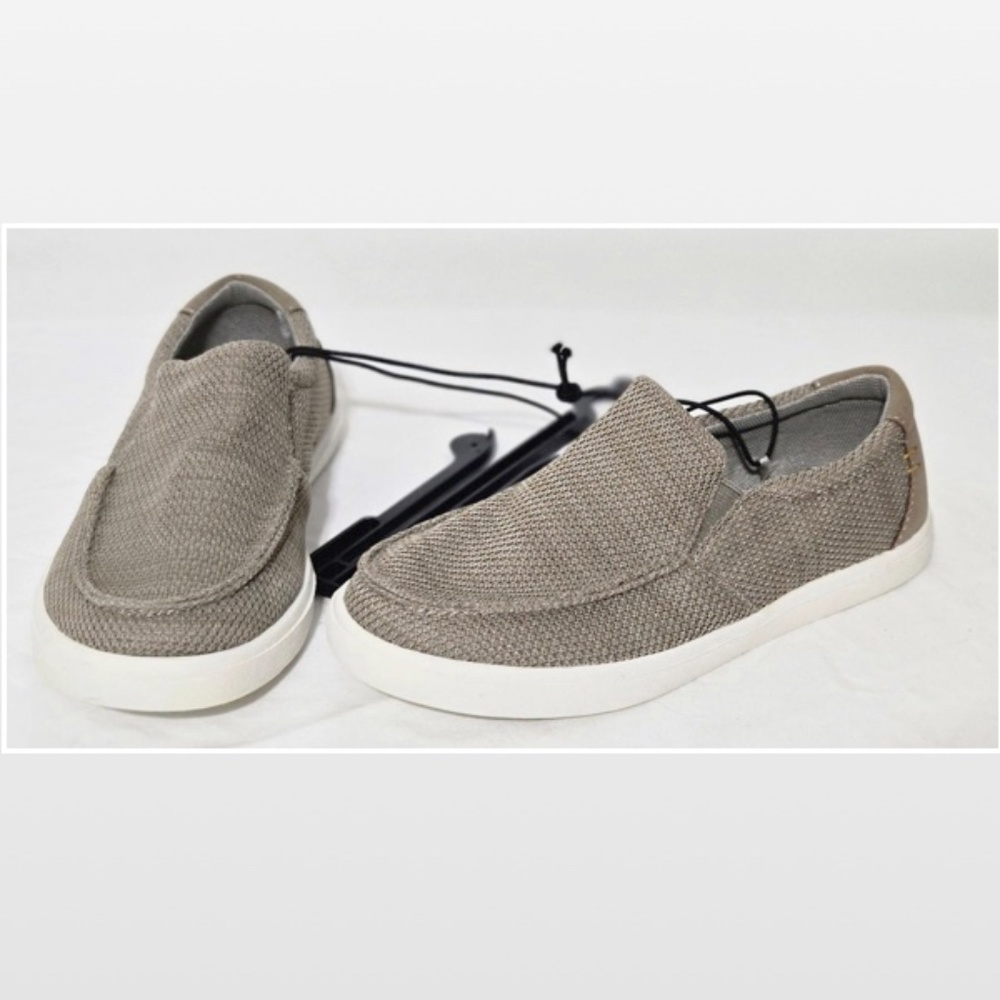 New Falls Creek Shoes Kids Boys Size 1 Tan Slip On Cushion Slides Theodore NWT